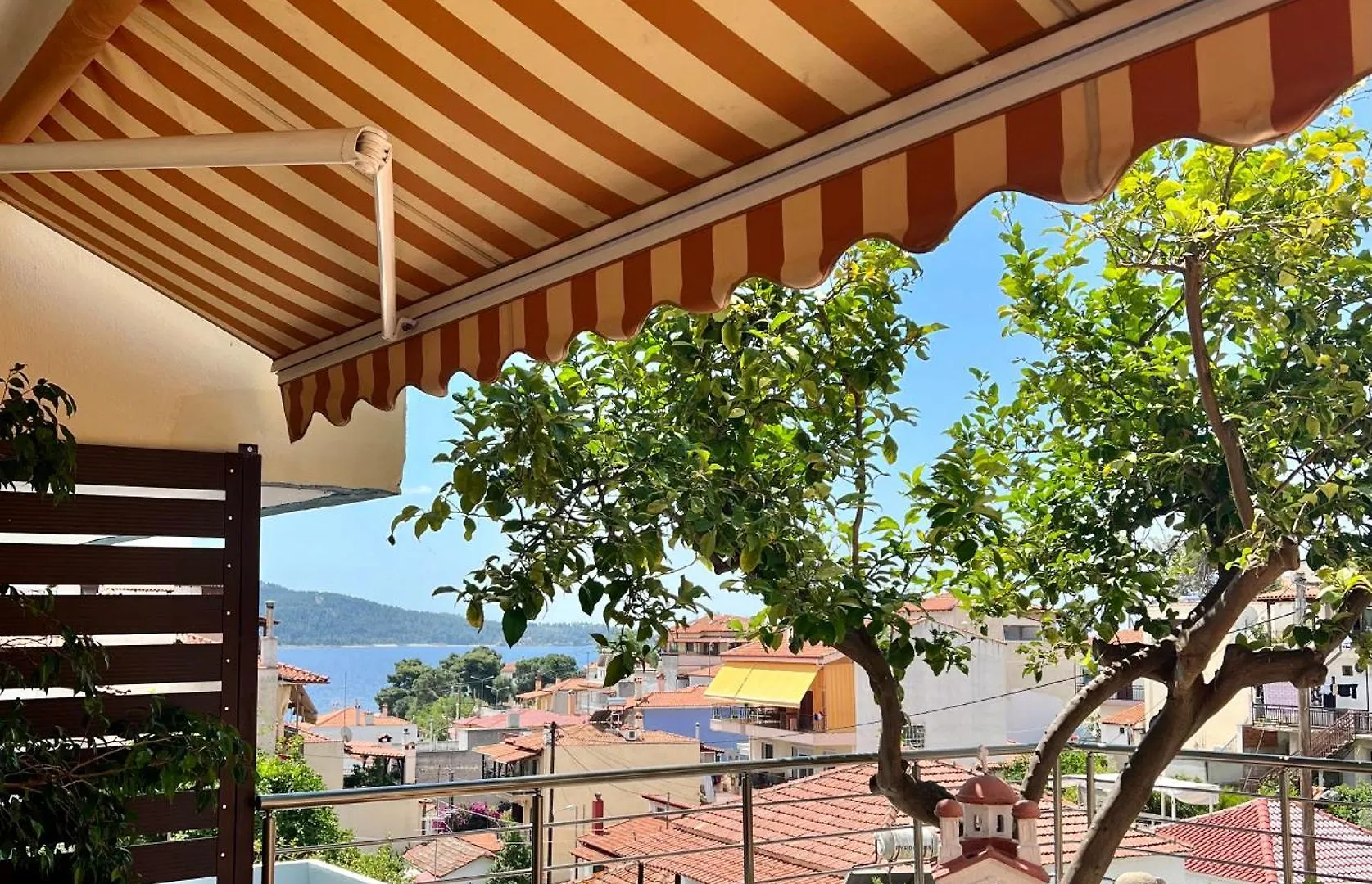 Anna Maria Views Apartment Neos Marmaras